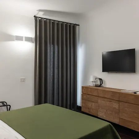 Luxury Santa Teresa Old Town * باري