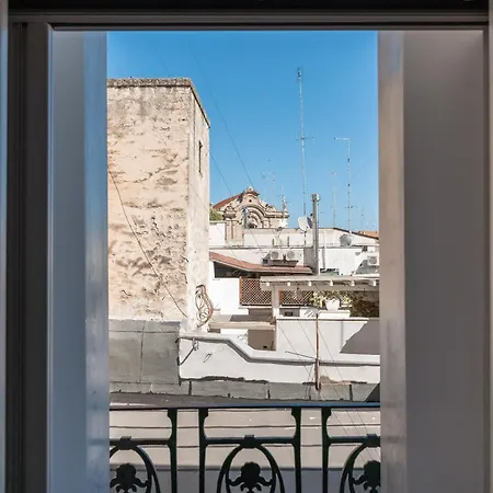 Luxury Santa Teresa Old Town * باري