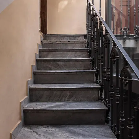 شقة Luxury Santa Teresa Old Town